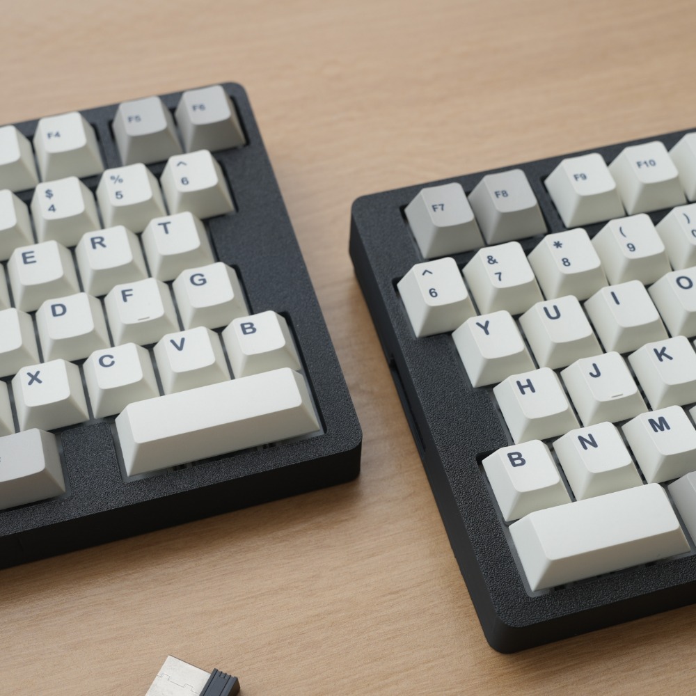 WS75 人間工学に基づいたスプリットメカニカルキーボード  - Tablet Accessories 3D Print のレビューと価格